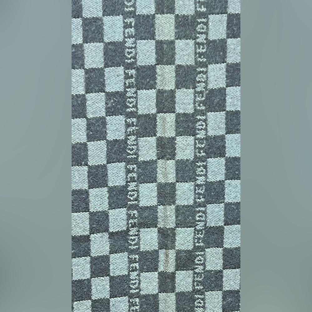 FENDI 100% Wool Scarf